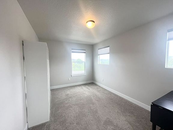 5th image of 11391 S Mapleside Ln