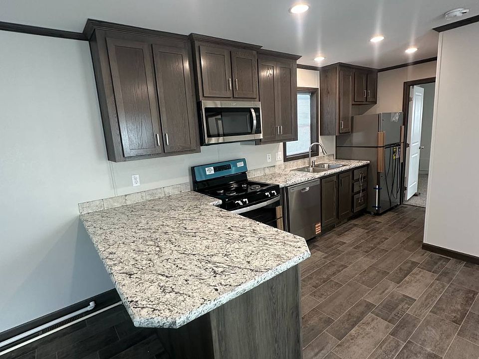1st image of 501 Forest St W Lot 10