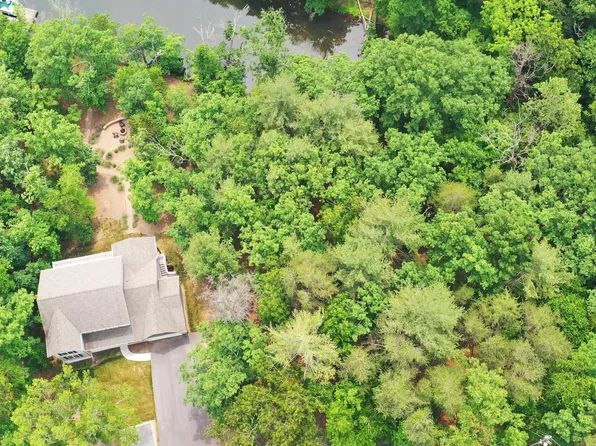 519 Northwood Cir, Cross Junction, VA 22625