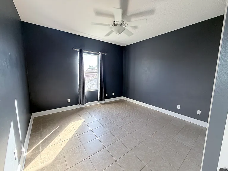 638 Brunello Dr — Photo 23