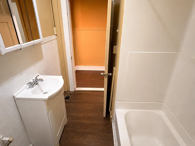 140 6th Ave #1 — Photo 14