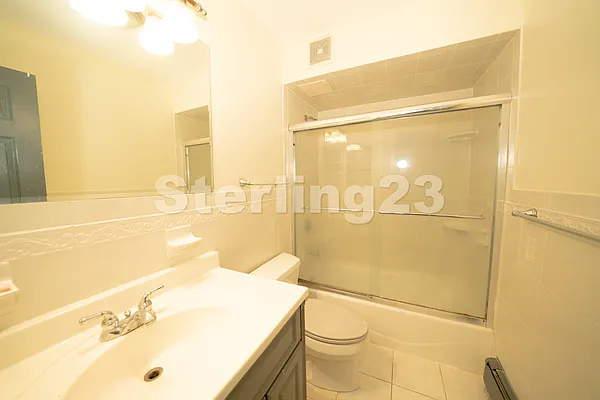 Rented by Sterling Realty Solution Inc | media 4