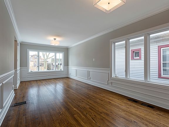 4th image of 3820 N Oketo Ave