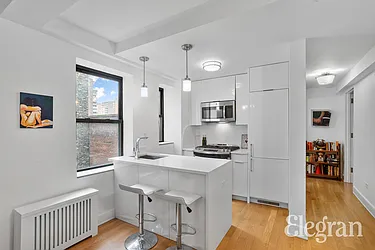 Rented by (Legacy) Elegran