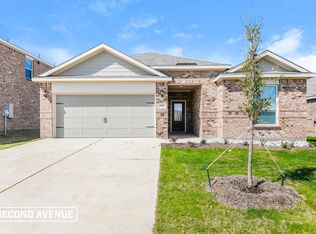 510 Bennie Leonard St, Venus, TX 76084
