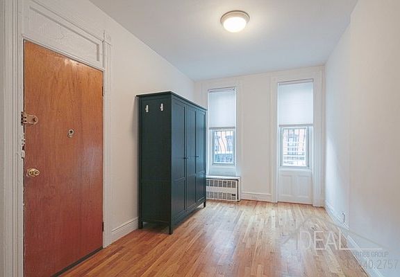 4th image of 99 Wyckoff St #First