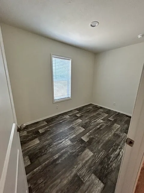 2 bed, 1400 sqft, $2,300 — Photo 4