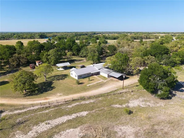 2205 County Road 122, Caldwell, TX 77836