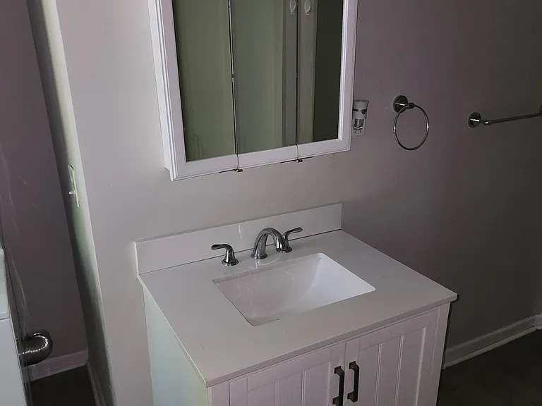 425 S 18th Ave #B — Photo 7