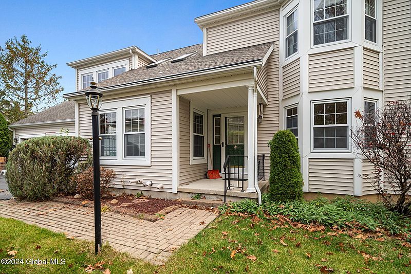 4th image of 149 Killarney Drive