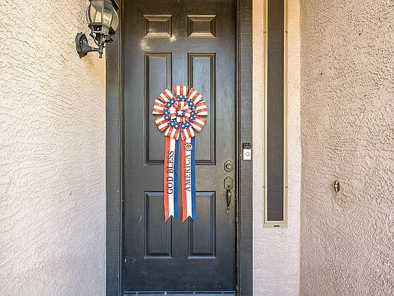 4th image of 15049 W Aster Dr