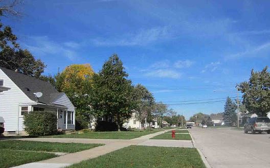 2nd image of 6939 Lathers St