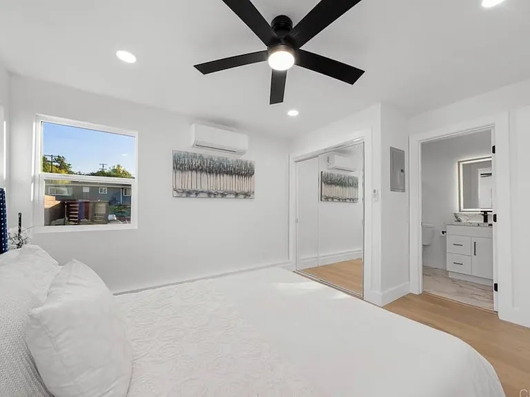 7120 Stanford Ave — Photo 5