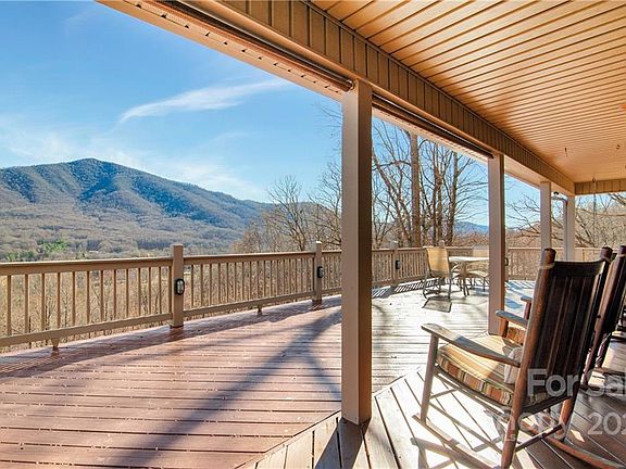 5th image of 187 Trillium End Ln