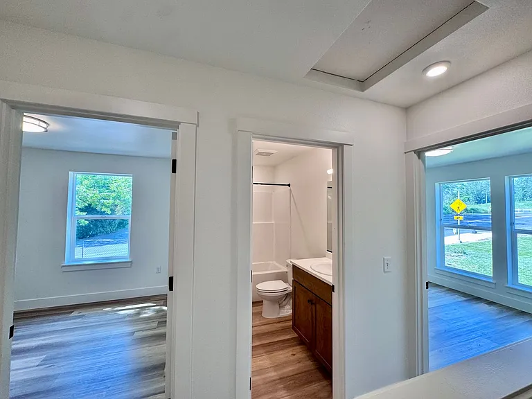 Brand New, Beautiful Townhomes! 2 & 3 Bedrm Units Available — Photo 42