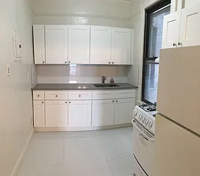 Rented by Living Dream Realty