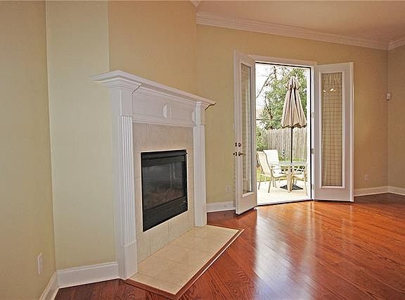 5th image of 4413 Ligustrum St