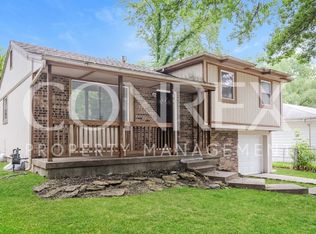 5801 N Oakley Ave, Kansas City, MO 64119