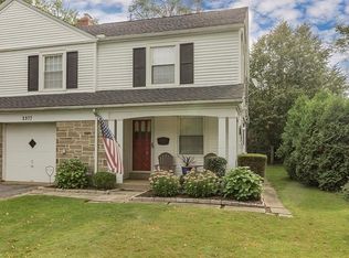 2977 Warrensville Center Rd, Shaker Heights, OH 44122