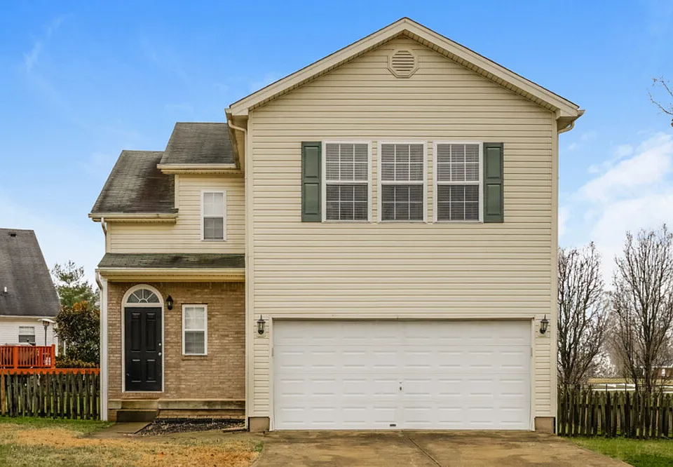 11209 Sand Lake Ct