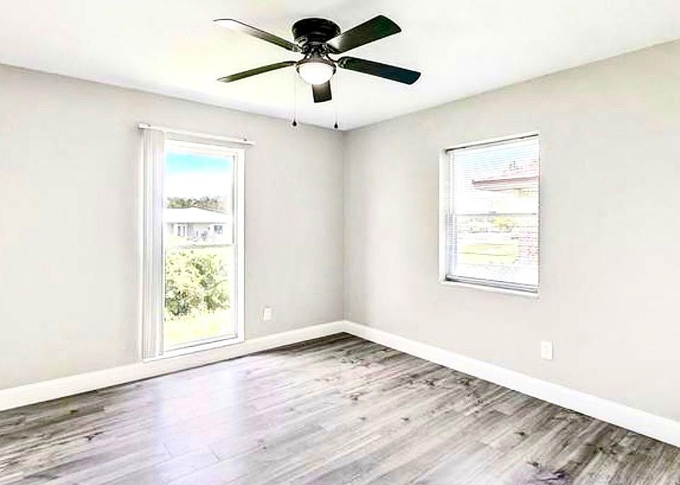 1st image of 1048 Wakefield Cir