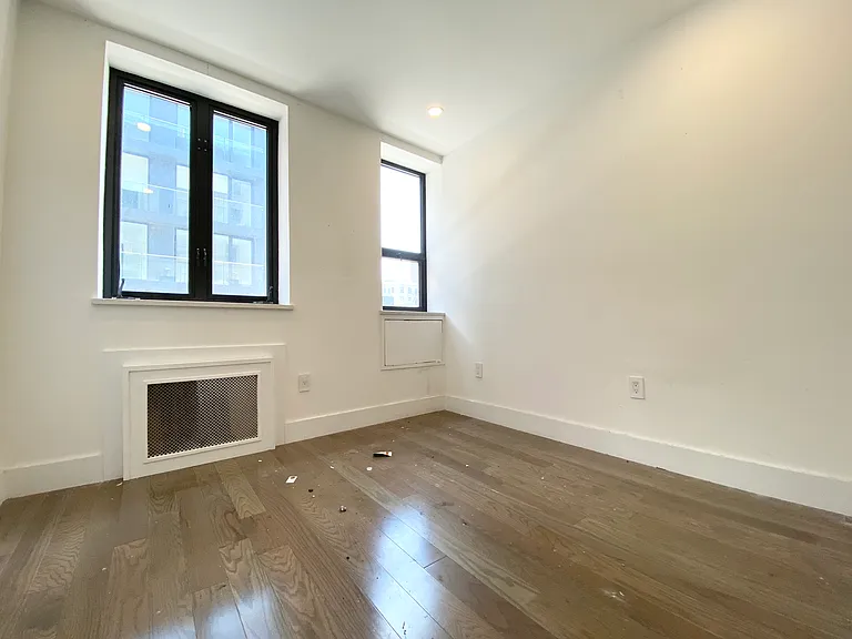 80 Delancey St #2U — Photo 10