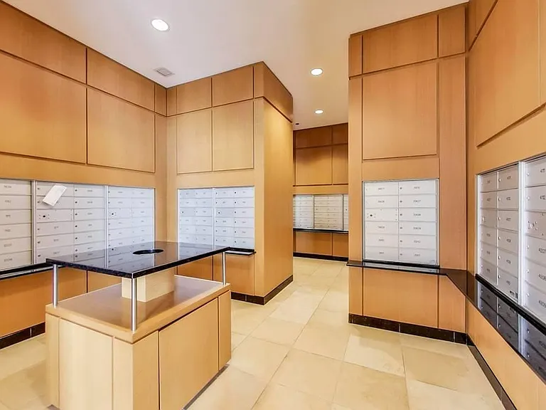 600 N Lake Shore Dr #3210 — Photo 33