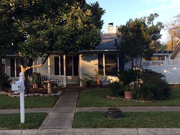 2nd image of 13610 Princes Knoll