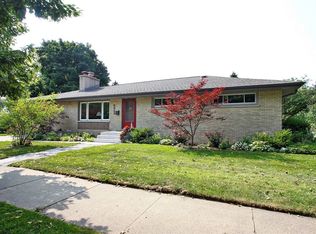5945 Greenwood Ave, Morton Grove, IL 60053