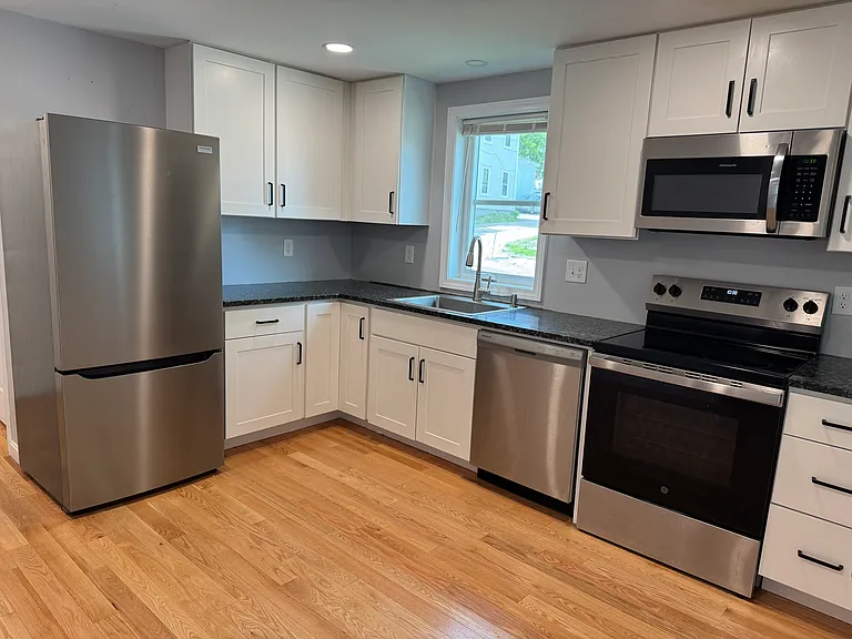 46 Court St #3 — Photo 2