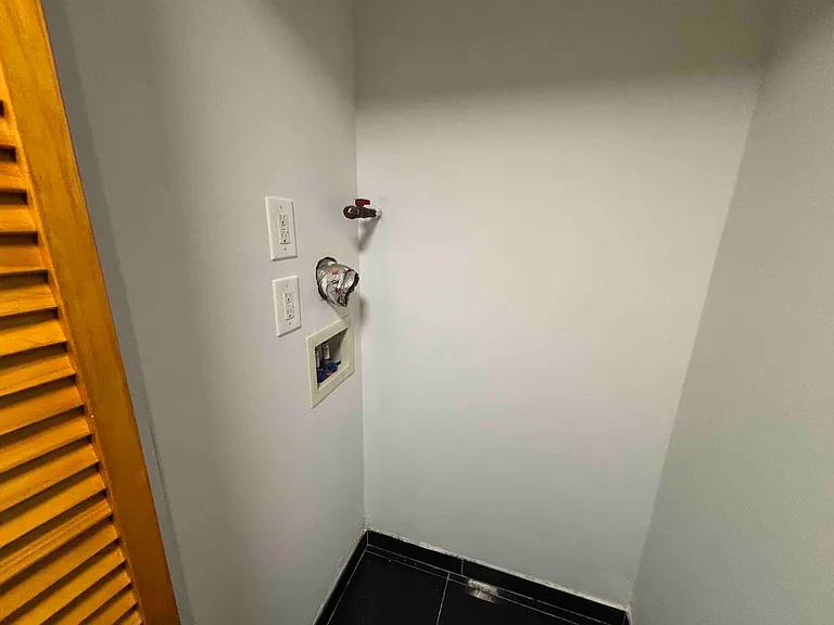 washer and dryer hook up