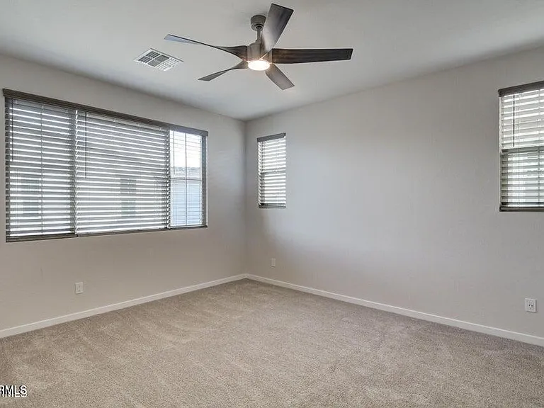 2831 S Central Dr — Photo 17