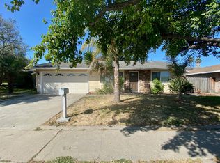 817 Larkin St, Salinas, CA 93907