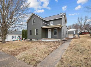 407 W Edgington St, Reynolds, IL 61279