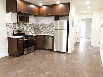 Rented by NY Space Finders Inc.