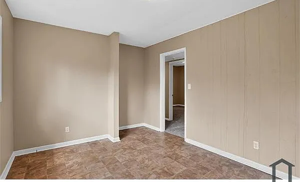 204 13th Ave NE — Photo 10