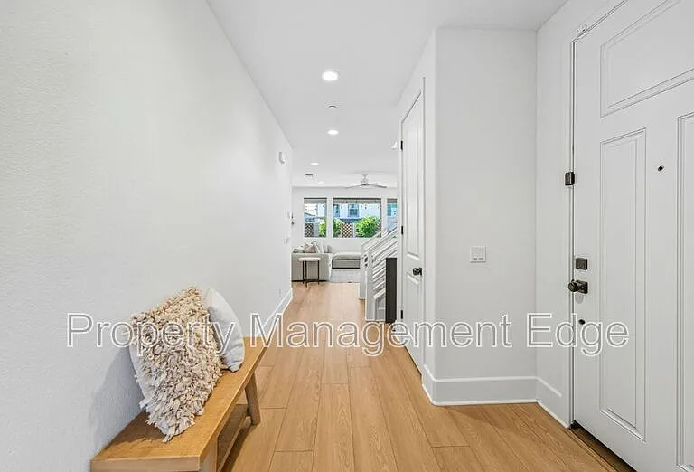 32017 Radiant Dr — Photo 5