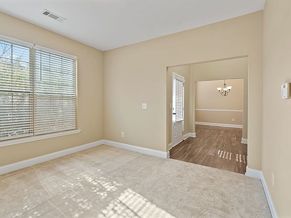 4th image of 719 Still Hill Ln