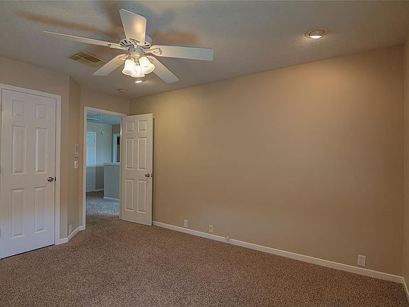 4th image of 18327 Atasca Woods Trce