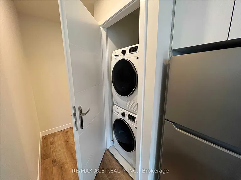 60 Frederick St #3209 — Photo 8