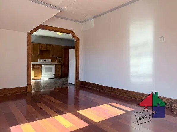 19 College St, 19 College St #2, Barre, VT 05641