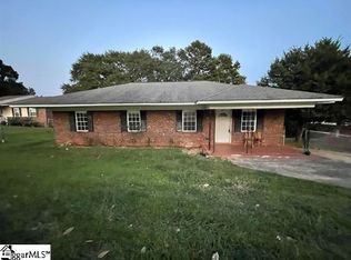 106 Fisher Ave, Spartanburg, SC 29301