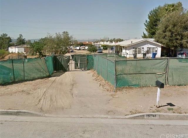 1st image of 13147 Gladstone Ave