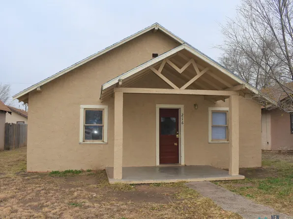 216 S Avenue G, Portales, NM 88130