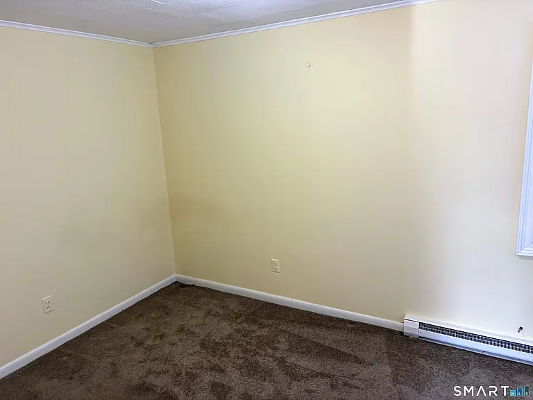 8-2 Lewis Ave — Photo 9