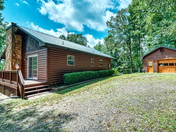30 W Hills Dr, Murphy, NC 28906