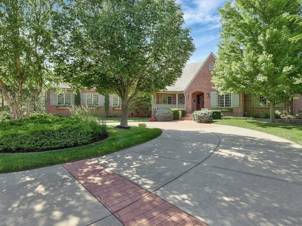 419 E Cedar Ridge Ct, Andover, KS 67002