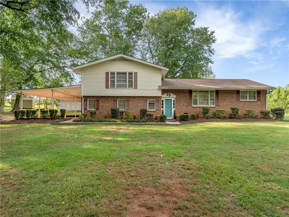 338 Emily Ln, Piedmont, SC 29673