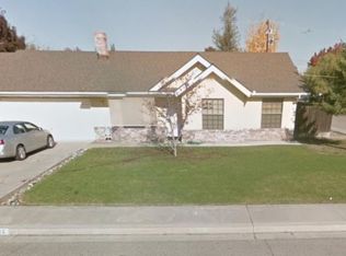 536 W Vassar Ave, Visalia, CA 93277
