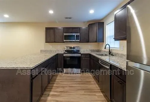906 Warrior Hill Dr #1 Photo 1